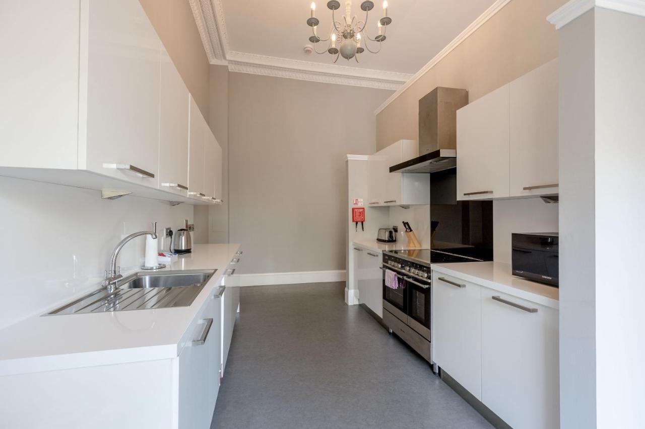 เดสทินี่ สก็อตแลนด์ - คิว-เรสซิเดนซ์ Apartment เอดินบะระ ภายนอก รูปภาพ
