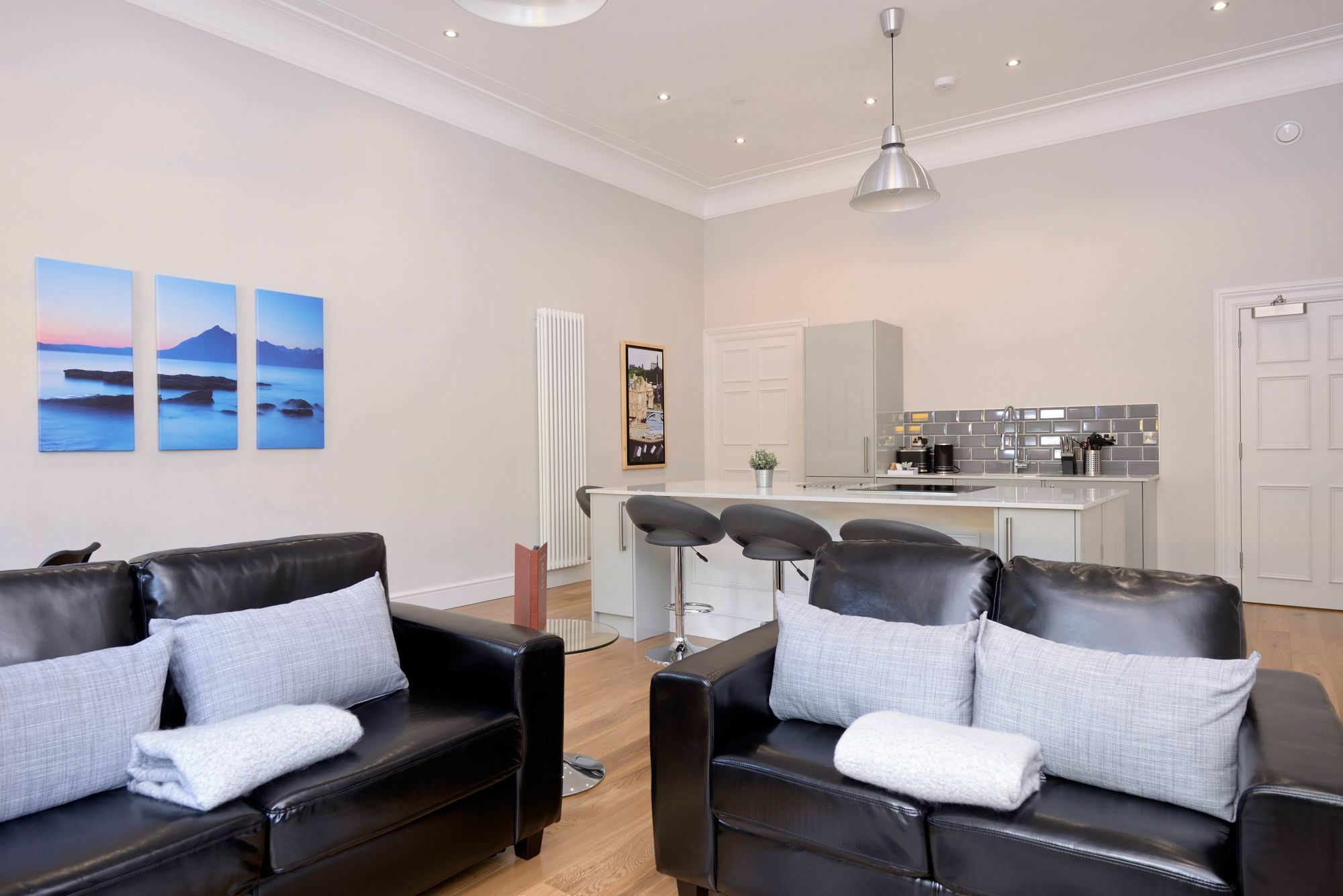 เดสทินี่ สก็อตแลนด์ - คิว-เรสซิเดนซ์ Apartment เอดินบะระ ภายนอก รูปภาพ